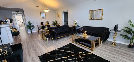 7869 Ambassador Dr in Shelby Township, MI - Building Photo - Building Photo