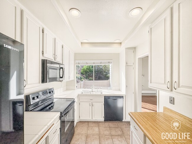 3752 Balboa Terrace in San Diego, CA - Building Photo - Building Photo