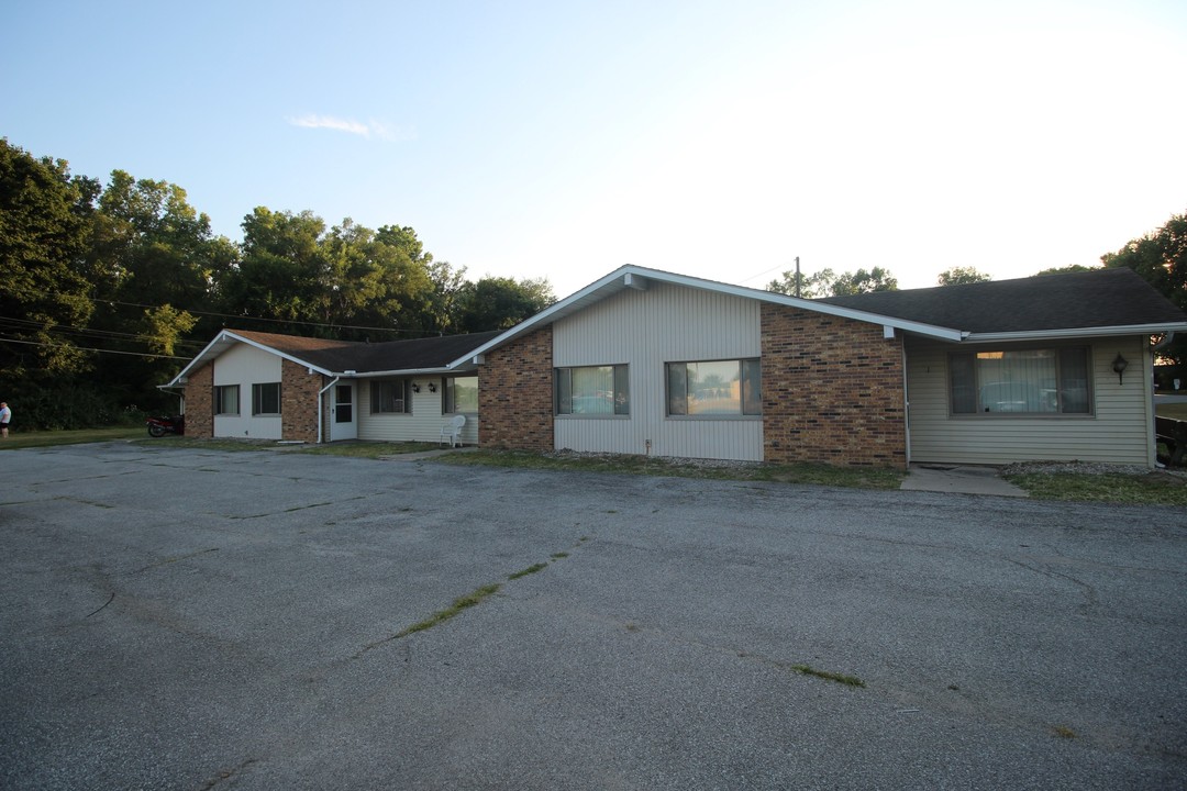 Leo Apartments in Leo, IN - Building Photo