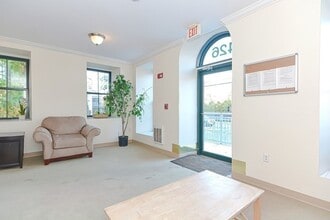 426 Mt Hope St in North Attleborough, MA - Building Photo - Building Photo