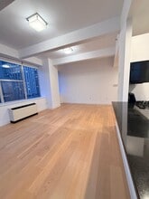 49 Murray St, Unit 9A in New York, NY - Foto de edificio - Building Photo