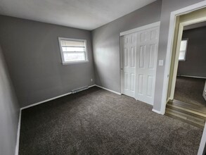 2715 Farragut Pl in Davenport, IA - Building Photo - Building Photo