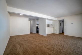 Sparrow Wood in Ann Arbor, MI - Foto de edificio - Interior Photo