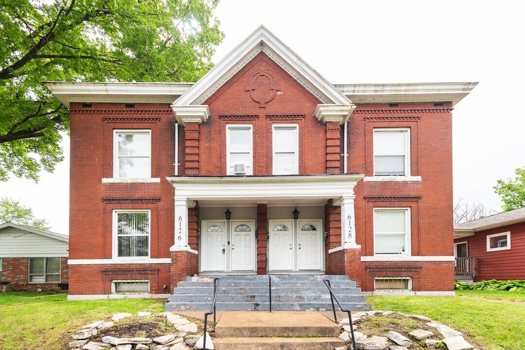 6126 Vermont Ave-Unit -6126 Vermont Ave, B, 1st Fl in St. Louis, MO - Building Photo