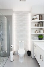 130 S Canal St in Chicago, IL - Foto de edificio - Building Photo