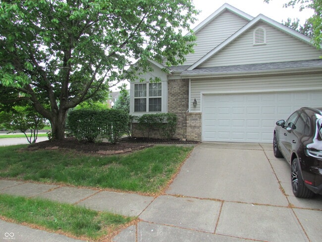 property at 12468 Brookline St