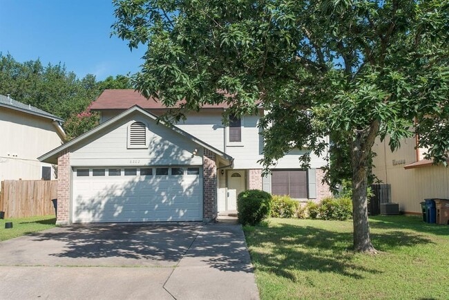 8202 Los Ranchos Dr in Austin, TX - Building Photo - Building Photo