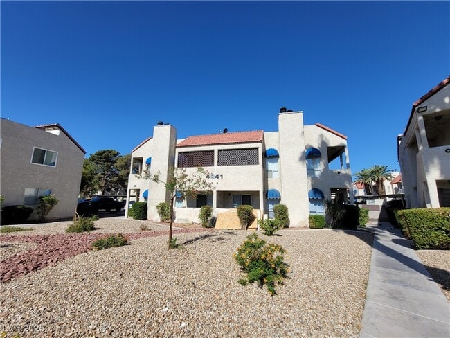 property at 4941 Newport Cove Dr