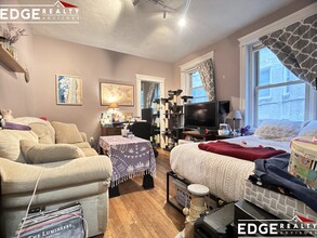 9 Colborne Rd, Unit 2 in Boston, MA - Building Photo - Building Photo