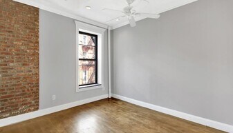 234 Mott St, Unit 12 in New York, NY - Building Photo