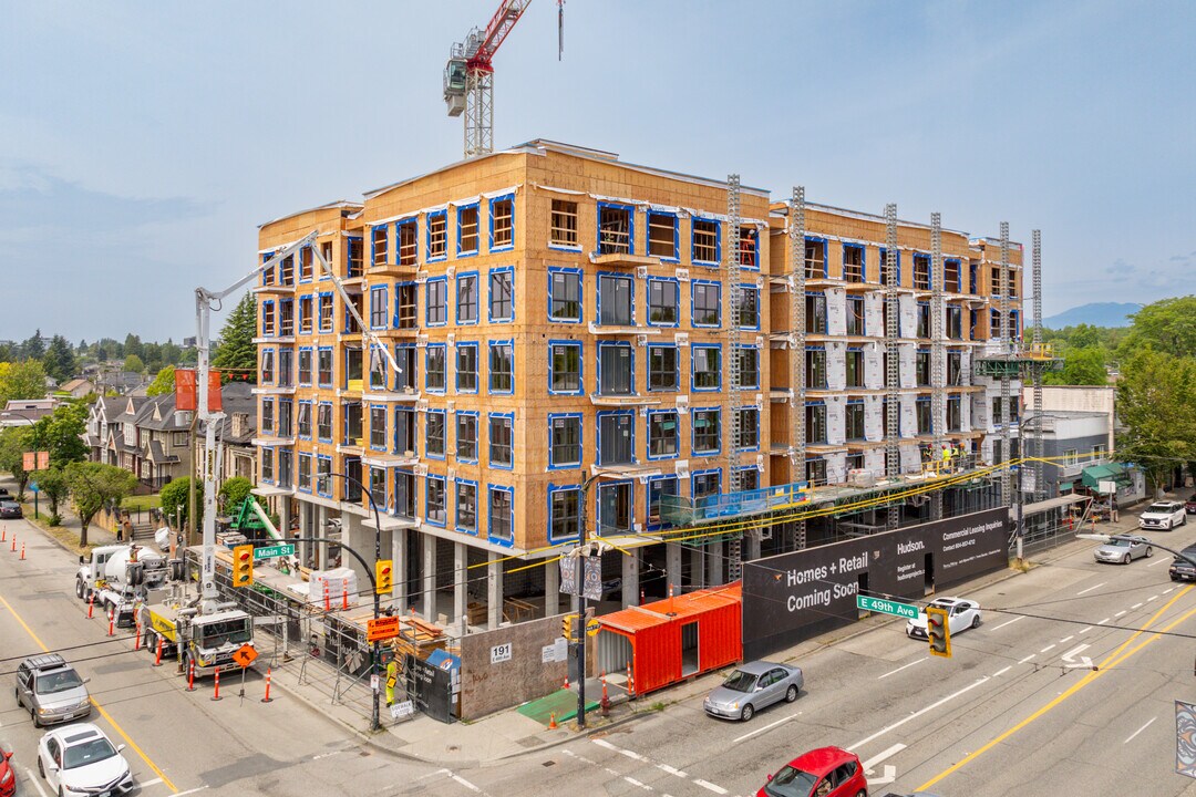 Ray in Vancouver, BC - Building Photo