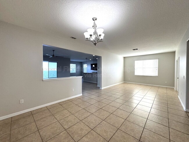 3040 Youngford St in Orlando, FL - Building Photo - Building Photo