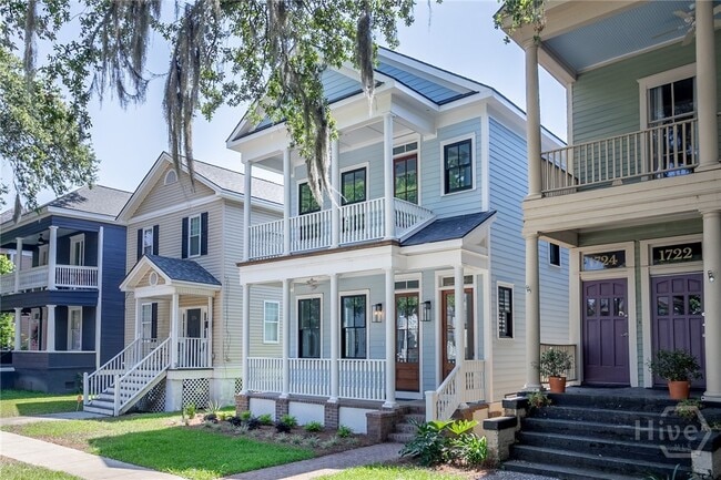 property at 1720 Barnard St