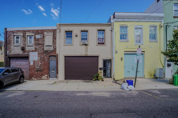 2609 Frankford Ave in Philadelphia, PA - Building Photo - Building Photo