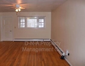 106 3rd St in Gouldsboro, PA - Building Photo - Building Photo
