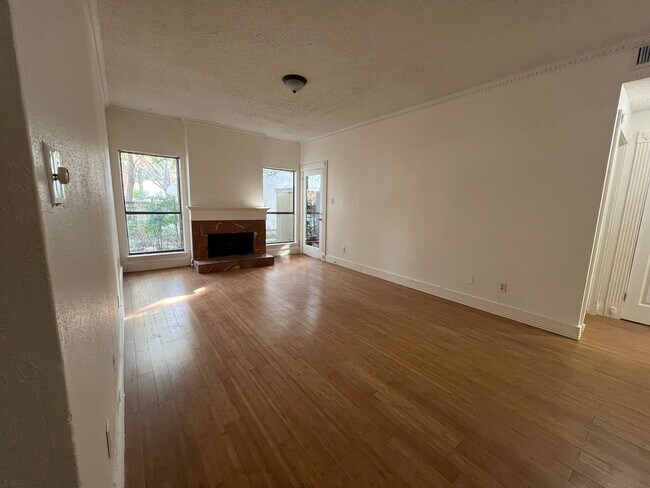 property at 10049 Westpark Dr