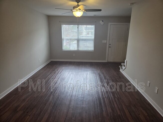 608 Hadley Vlg Blvd in Nashville, TN - Building Photo - Building Photo