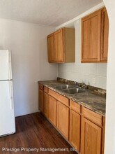 2431 N Edith Blvd-Unit -1-4 in Tucson, AZ - Building Photo - Building Photo