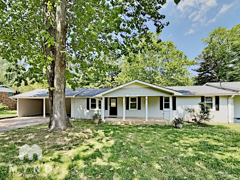 290 Harlan Lane Rd in Villa Rica, GA - Building Photo