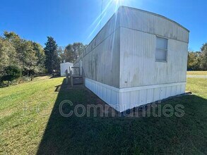 109 Ray Cir in Blacksburg, SC - Building Photo - Building Photo