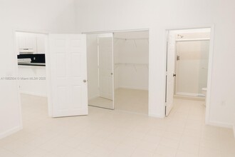 2516 Lincoln St in Hollywood, FL - Foto de edificio - Building Photo