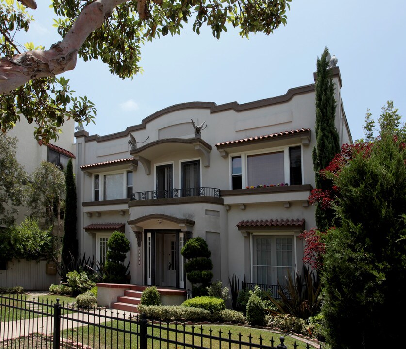 1748-1756 E 2nd St in Long Beach, CA - Building Photo