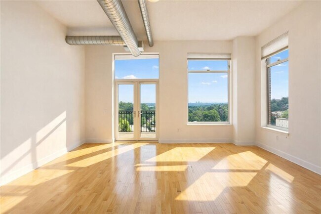 3820 Roswell Rd NE in Atlanta, GA - Foto de edificio - Building Photo