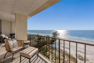 20 Whispering Sands Dr in Sarasota, FL - Building Photo - Building Photo