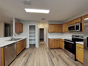 2213 Plum Ct in Little Elm, TX - Building Photo - Building Photo
