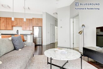 80 Fawcett St-Unit -FL1-ID604 in Cambridge, MA - Building Photo - Building Photo