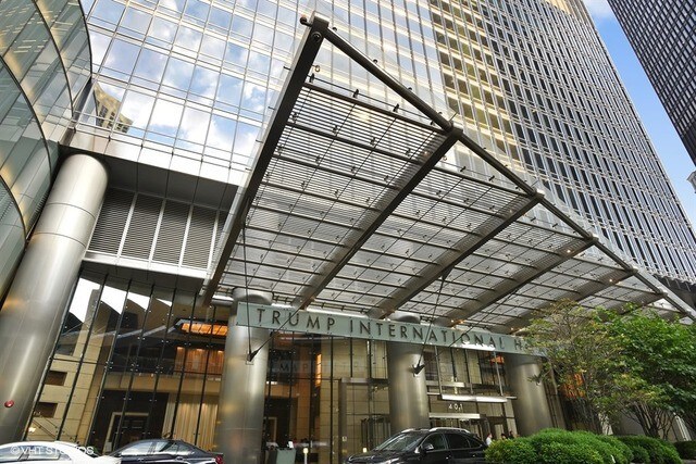 property at 401 N Wabash Ave