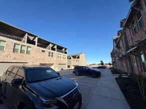 3533 Treasure Dr in Plano, TX - Building Photo - Building Photo