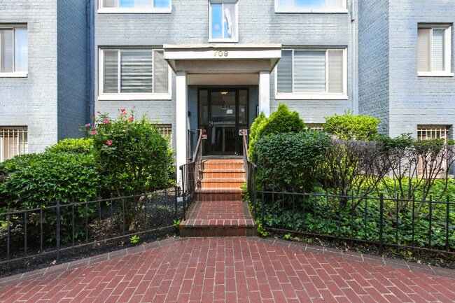 709 Brandywine St SE in Washington, DC - Building Photo - Building Photo