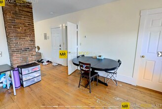 74 Gore St, Unit 1 in Cambridge, MA - Building Photo - Building Photo