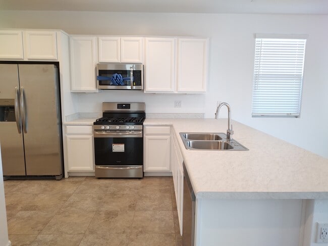 6317 W Raymond St in Phoenix, AZ - Building Photo - Building Photo