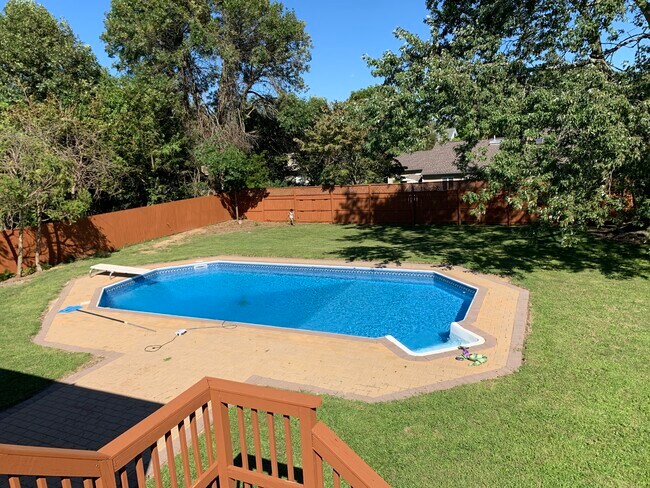 49 Narragansett Ave in Medford, NY - Building Photo - Building Photo