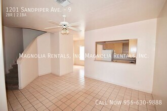 1201 Sandpiper Ave in McAllen, TX - Building Photo - Building Photo