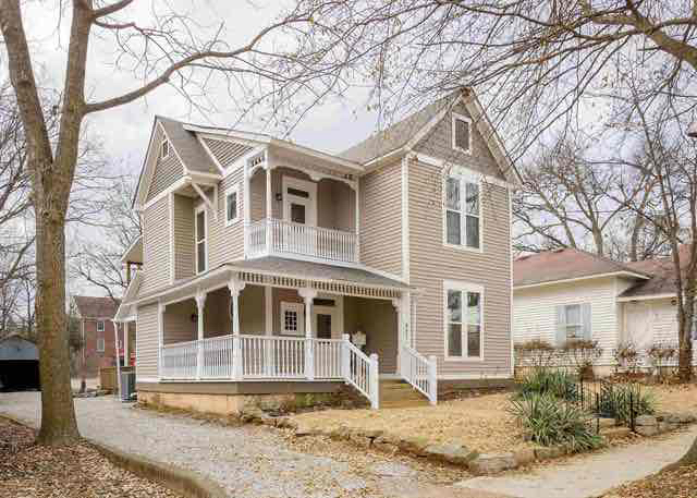427 N Cherry St in Florence, AL - Building Photo