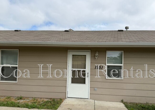 property at 1251 N Minnesota St