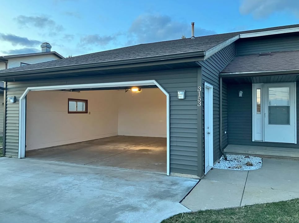3153-3155 Finger Rd in Green Bay, WI - Building Photo