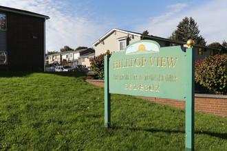 Hilltop View Apartments & Townhomes in Spencerport, NY - Building Photo - Building Photo