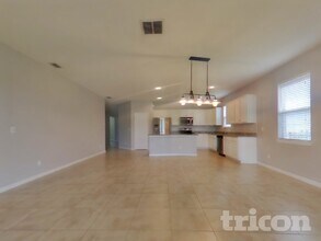 6133 100th Ave E in Parrish, FL - Building Photo - Building Photo