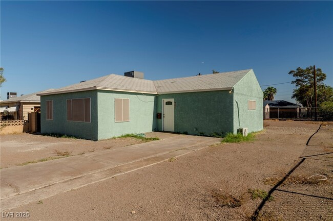 100 N Ocotillo St in Henderson, NV - Building Photo - Building Photo