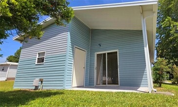 50989 US-27 in Davenport, FL - Building Photo - Building Photo