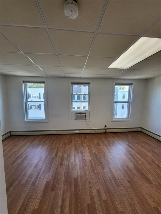 202 Havre St, Unit #3 in Boston, MA - Building Photo