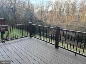 233 Birchwood Dr in West Chester, PA - Building Photo - Building Photo