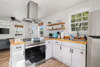 4995 Chateau Ave, Unit A in North Charleston, SC - Building Photo - Building Photo