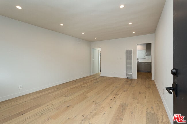 property at 11680 W Ohio Ave