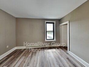 33 S 18th St in Harrisburg, PA - Building Photo - Building Photo