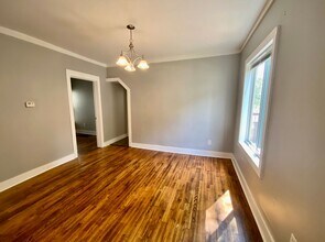 800 Clancy Ave NE in Grand Rapids, MI - Building Photo - Building Photo